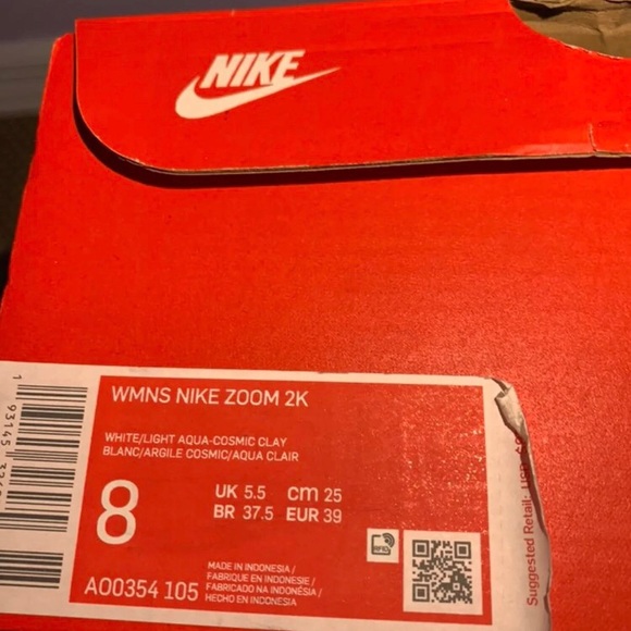 Nike Zoom Sneakers - Picture 4 of 4